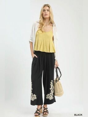 Umgee Linen Embroidered Wide-Leg Boho Pants – Black🛍️